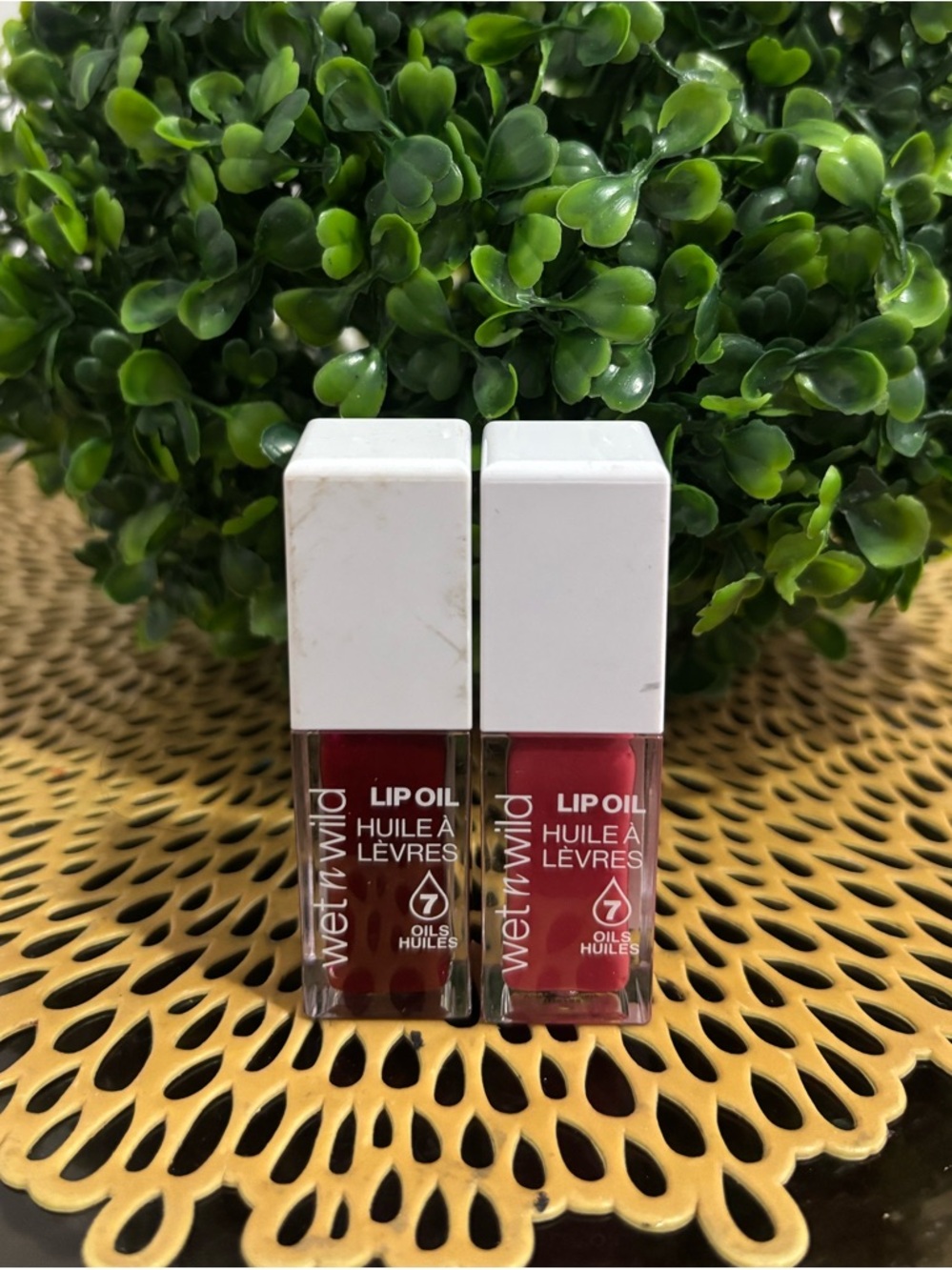 X2 wet n wild Lip Oils